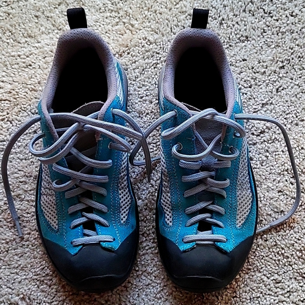 Asolo approach shoes